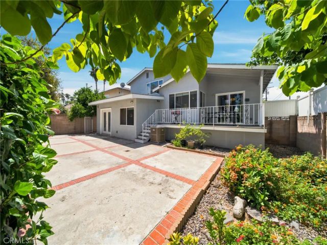 20259 Gifford, Winnetka, CA 91306