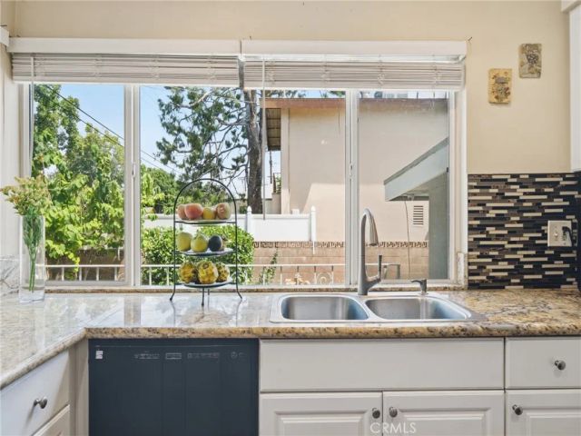 20259 Gifford, Winnetka, CA 91306