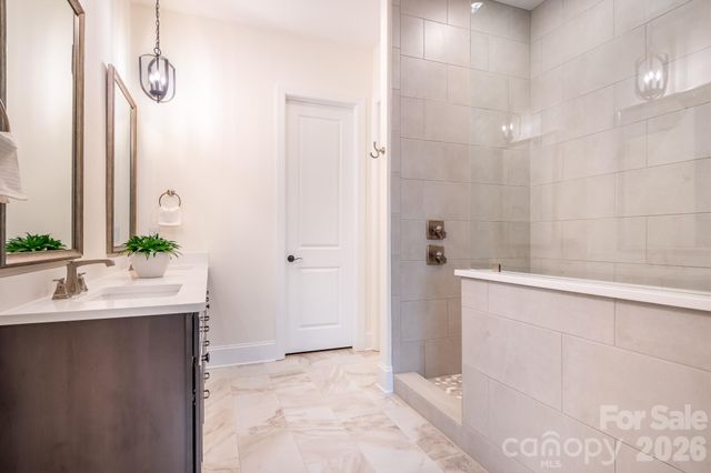 131 High Lake Drive, Statesville, NC 28677