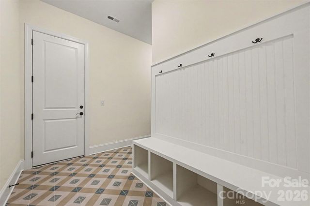 131 High Lake Drive, Statesville, NC 28677