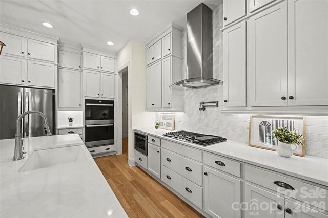 131 High Lake Drive, Statesville, NC 28677