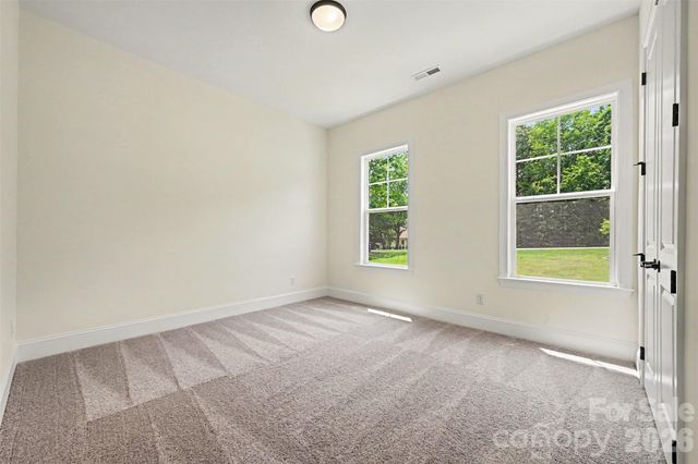131 High Lake Drive, Statesville, NC 28677