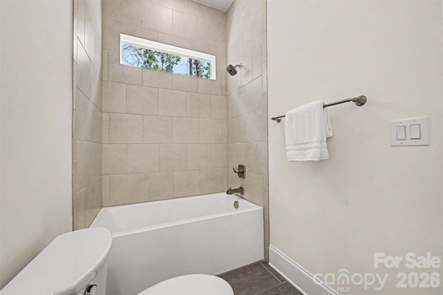 131 High Lake Drive, Statesville, NC 28677