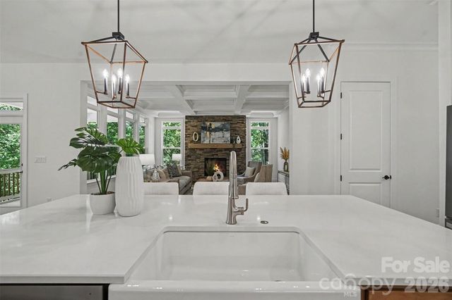 131 High Lake Drive, Statesville, NC 28677