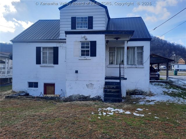 5210 Elaine Drive, Charleston, WV 25306