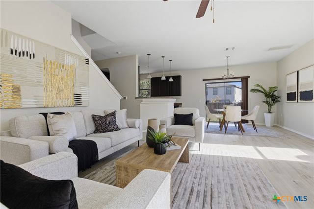 11321 Barns Trail, Austin, TX 78754