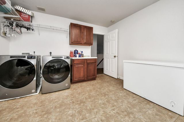 2619 Midnight Star Circle, Friendswood, TX 77546