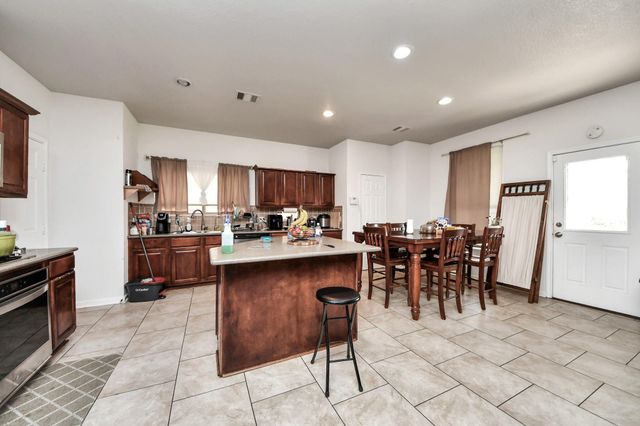 2619 Midnight Star Circle, Friendswood, TX 77546