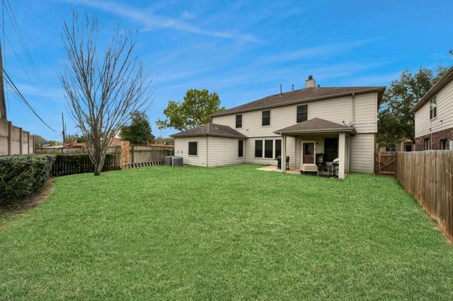 2619 Midnight Star Circle, Friendswood, TX 77546