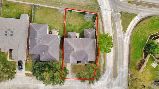 2619 Midnight Star Circle, Friendswood, TX 77546