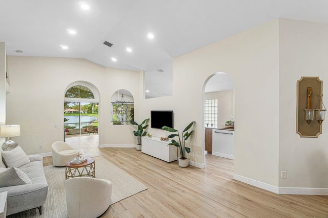 12541 Via Ravenna, Boynton Beach, FL 33436