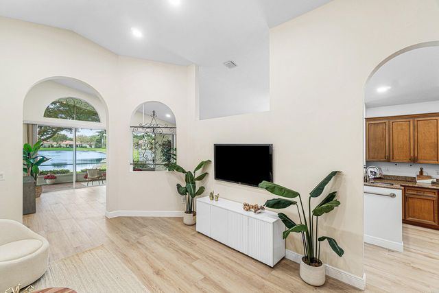 12541 Via Ravenna, Boynton Beach, FL 33436