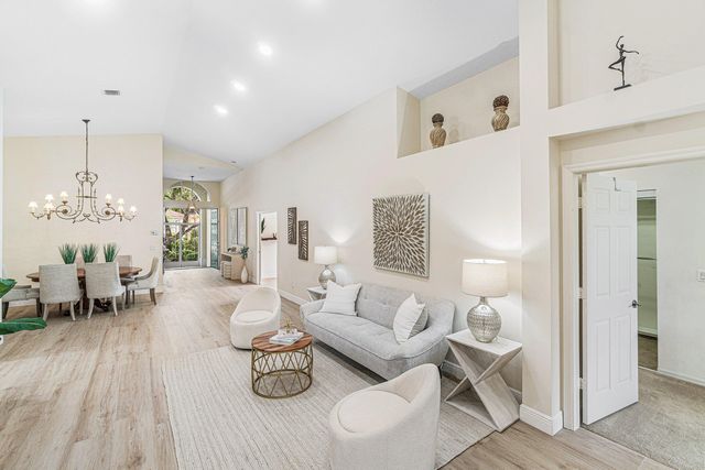 12541 Via Ravenna, Boynton Beach, FL 33436