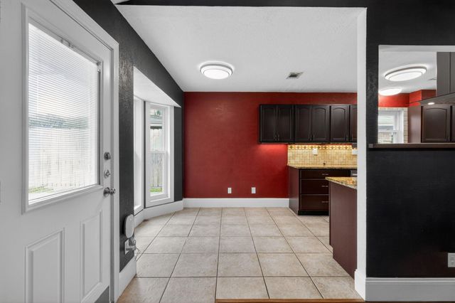 18731 Shannon Glen Lane, Houston, TX 77084