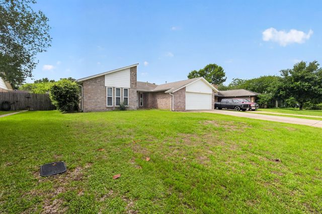 18731 Shannon Glen Lane, Houston, TX 77084