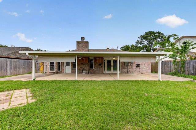 18731 Shannon Glen Lane, Houston, TX 77084