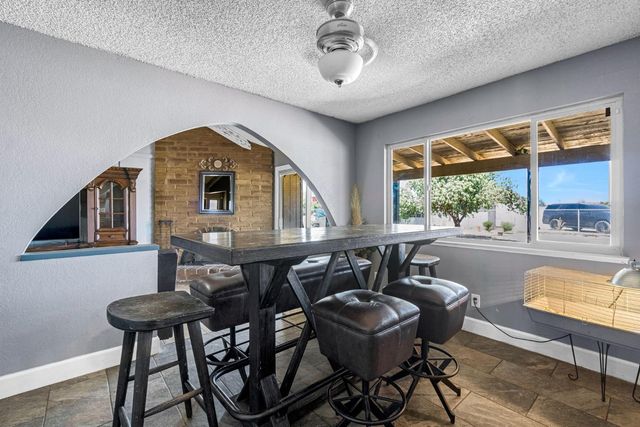 6852 W Mckinley Avenue, Fresno, CA 93723