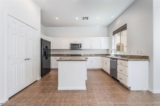 1898 Granemore Street, Las Vegas, NV 89135