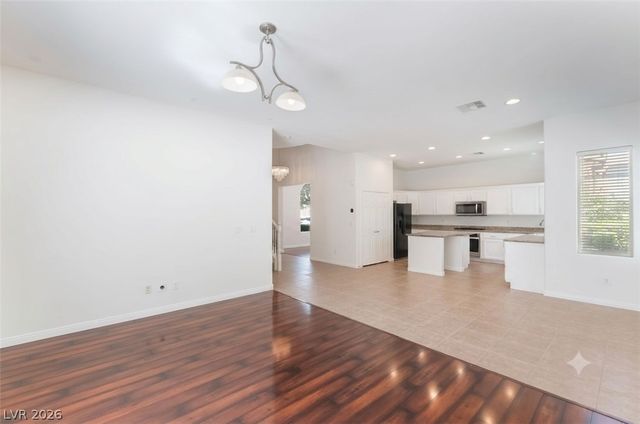1898 Granemore Street, Las Vegas, NV 89135
