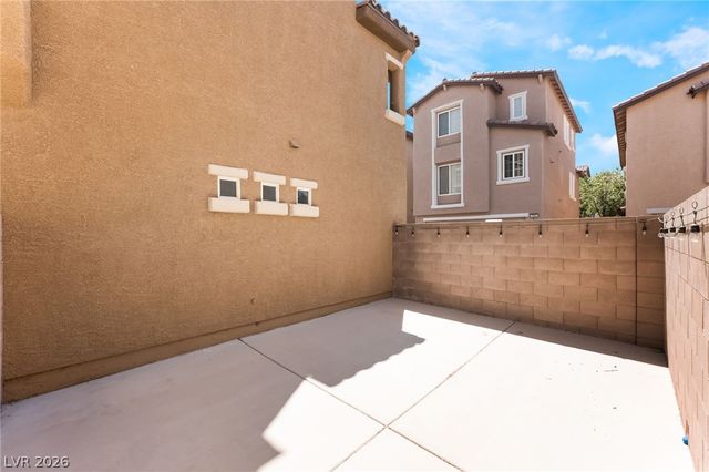1898 Granemore Street, Las Vegas, NV 89135