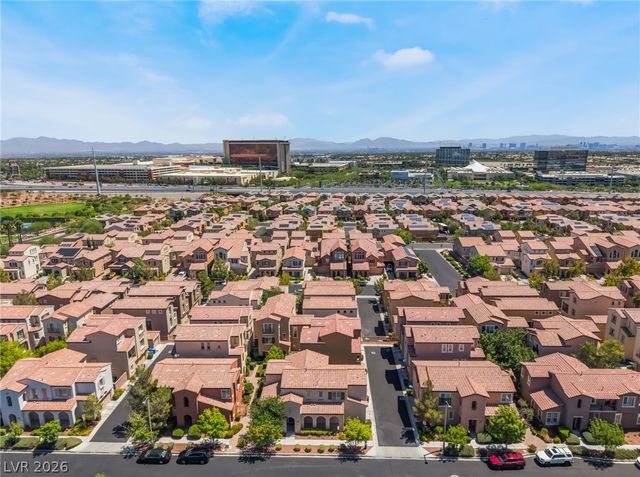 1898 Granemore Street, Las Vegas, NV 89135