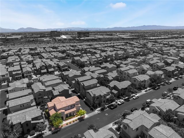 1898 Granemore Street, Las Vegas, NV 89135