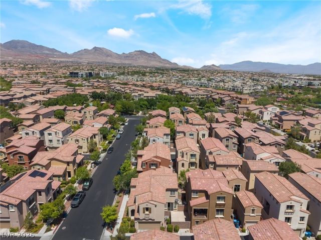 1898 Granemore Street, Las Vegas, NV 89135