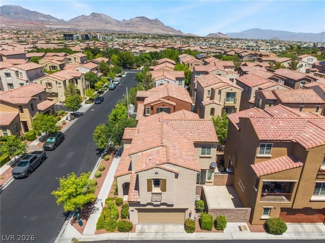 1898 Granemore Street, Las Vegas, NV 89135