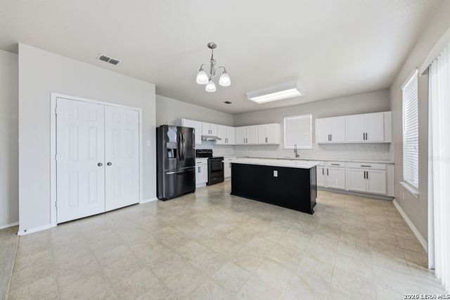 6705 Spearwood, Live Oak, TX 78233