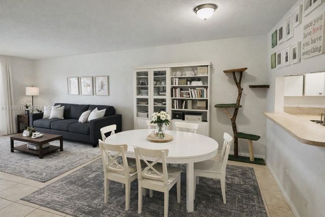 8225 SW 29th St 102, Miramar, FL 33025