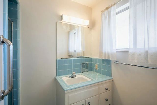 822 W Princeton, Fresno, CA 93705