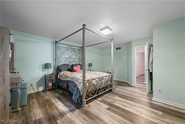 528 E Howe Road, Tallmadge, OH 44278