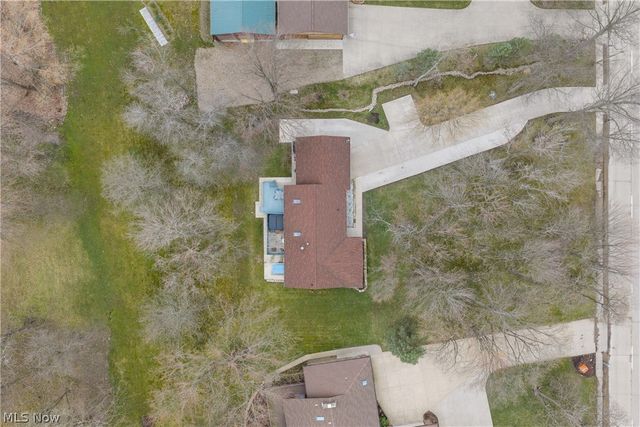 528 E Howe Road, Tallmadge, OH 44278