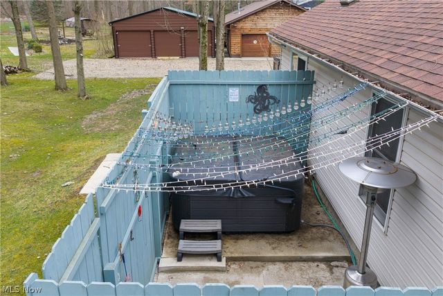 528 E Howe Road, Tallmadge, OH 44278