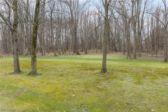 528 E Howe Road, Tallmadge, OH 44278