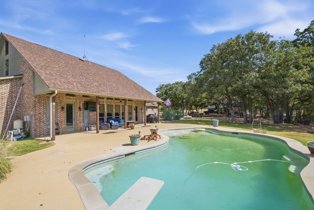 115 Coldwater Creek Lane, Weatherford, TX 76088