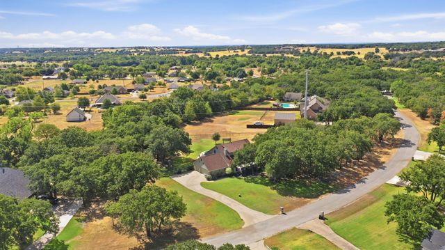 115 Coldwater Creek Lane, Weatherford, TX 76088