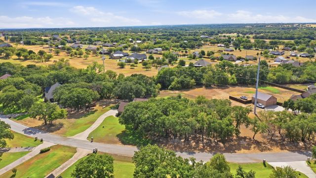 115 Coldwater Creek Lane, Weatherford, TX 76088