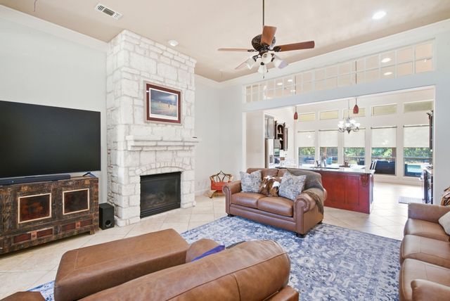 115 Coldwater Creek Lane, Weatherford, TX 76088