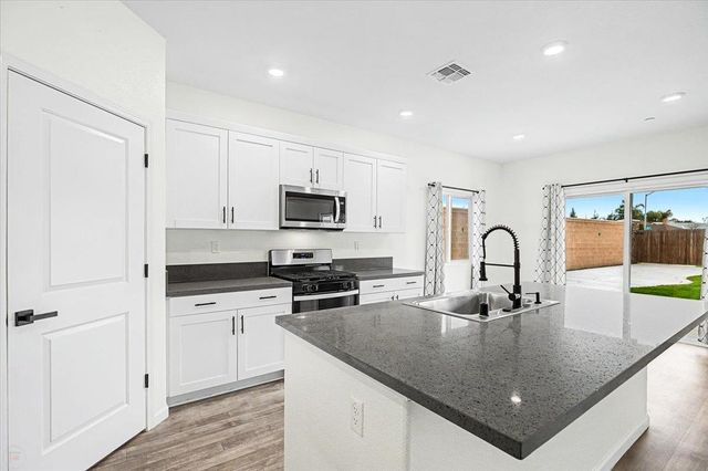 1496 Crimson, Manteca, CA 95336