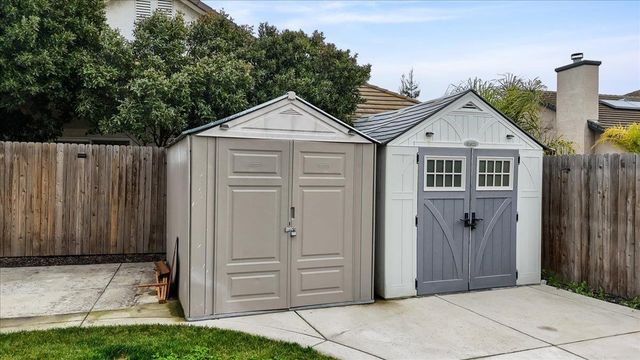 1496 Crimson, Manteca, CA 95336