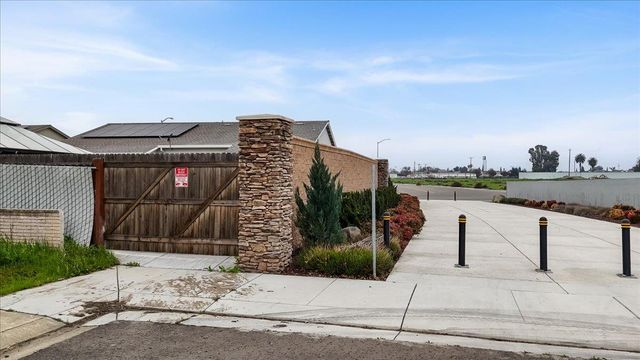 1496 Crimson, Manteca, CA 95336
