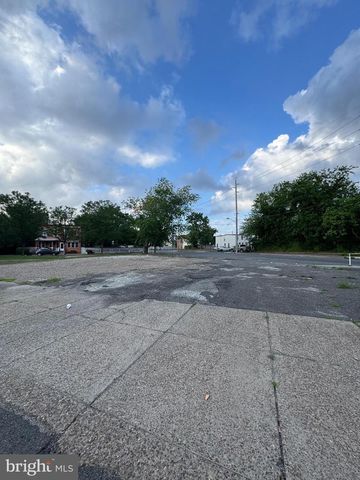 1662 FERRY AVENUE, Camden, NJ 08104
