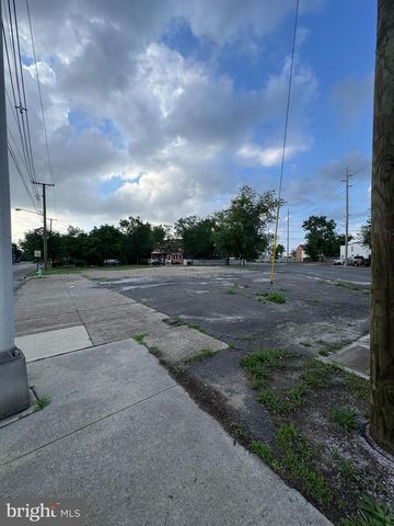 1662 FERRY AVENUE, Camden, NJ 08104