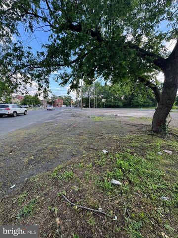 1662 FERRY AVENUE, Camden, NJ 08104