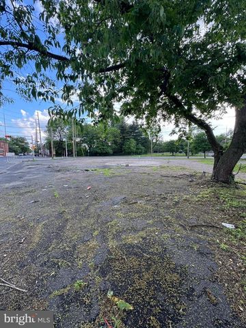 1662 FERRY AVENUE, Camden, NJ 08104