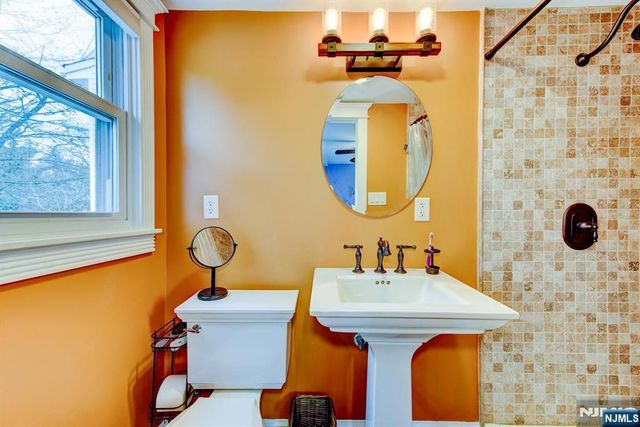 108 Golf Road, Bloomfield, NJ 07003