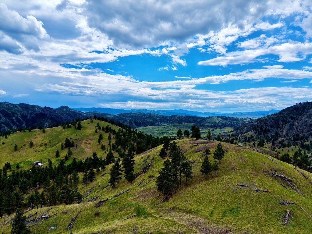 120 Big Pine Lane, Cascade, MT 59421