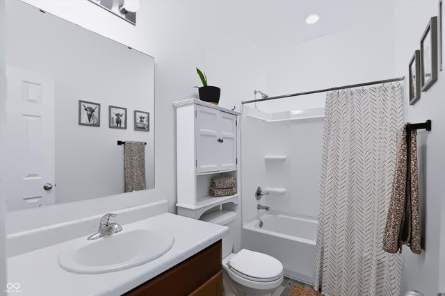 8240 Ambrosia Lane, Pendleton, IN 46064