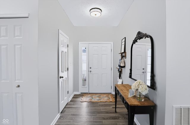 8240 Ambrosia Lane, Pendleton, IN 46064